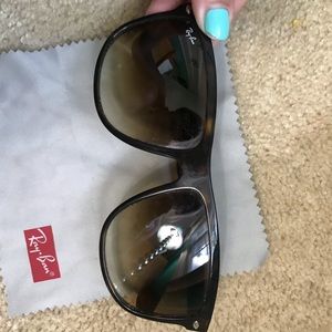 Ray-ban sunglasses
